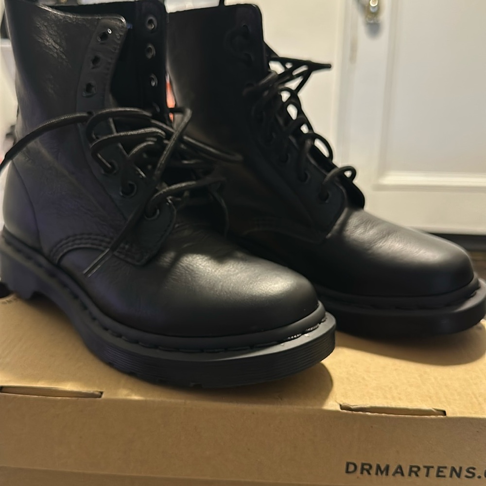 Dr.Martens 1460 Pascal Mono